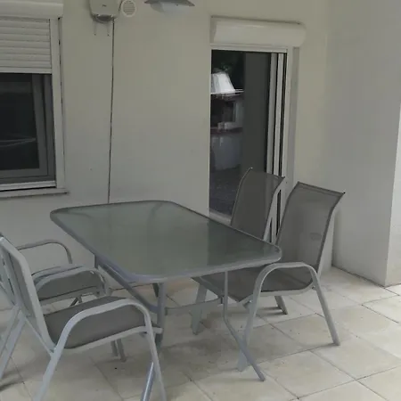Friends 2 Apartment Peraia (Thessaloniki)